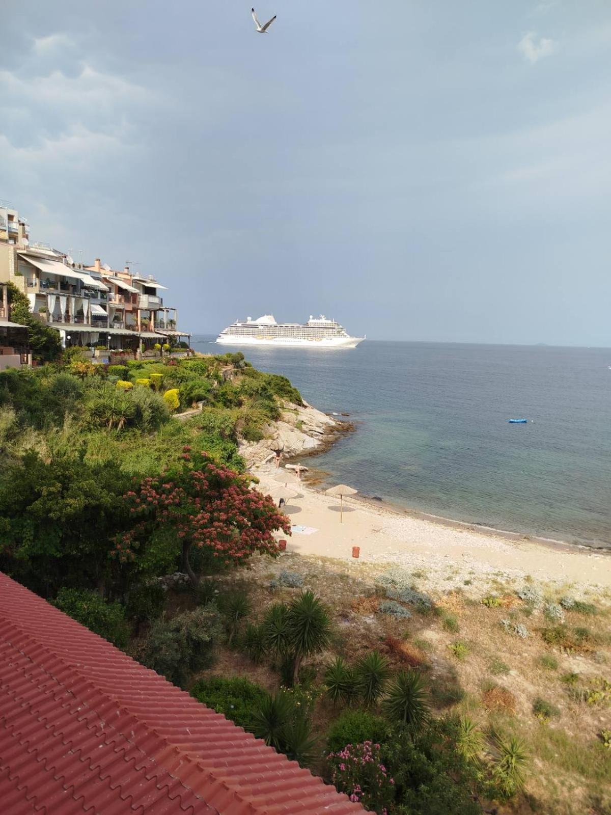 Roof Garden By The Sea Apartment Kavala Bagian luar foto